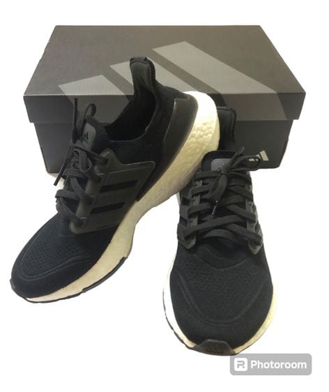 รองเท้าผ้าใบ ผ้า 🍃🌸 รองเท้า adidas running women ultraboost  สีดำ size 7us -uk5.5-FR38.5-JP240-CHN235🌸🍃
