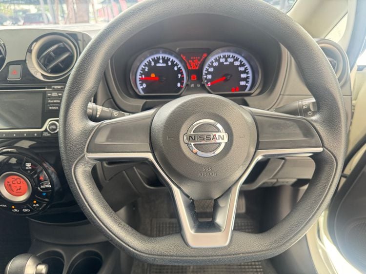 Nissan Note 2019 1.2 V Sedan เบนซิน ไม่ติดแก๊ส เกียร์อัตโนมัติ ขาว รูปที่ 3