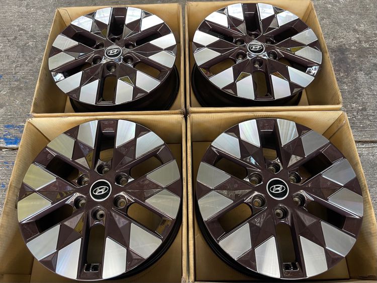 Hyundai Staria ขอบ 18 Top 💢 รูปที่ 2