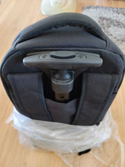 กระเป๋าล้อลากใส่เสื้อผ้าหรือเอกสารจาก PORSCHE ของใหม่ จากศูนย์ ไม่ใช่ของผลิตข้างนอกทั่วไป รูปที่ 16