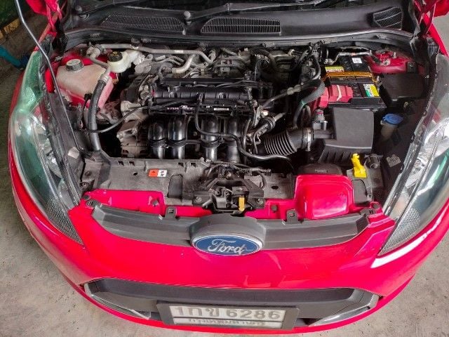 Ford Fiesta 2012 1.5 Sport Sedan เบนซิน ไม่ติดแก๊ส เกียร์อัตโนมัติ แดง