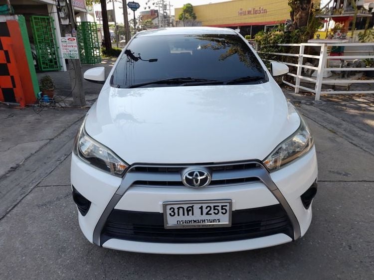 Toyota Yaris 2014 1.2 E Sedan เบนซิน ไม่ติดแก๊ส เกียร์อัตโนมัติ ขาว รูปที่ 1