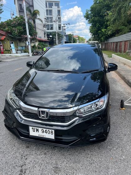 Honda City 2018 1.5 V Sedan เบนซิน ไม่ติดแก๊ส เกียร์อัตโนมัติ ดำ รูปที่ 3