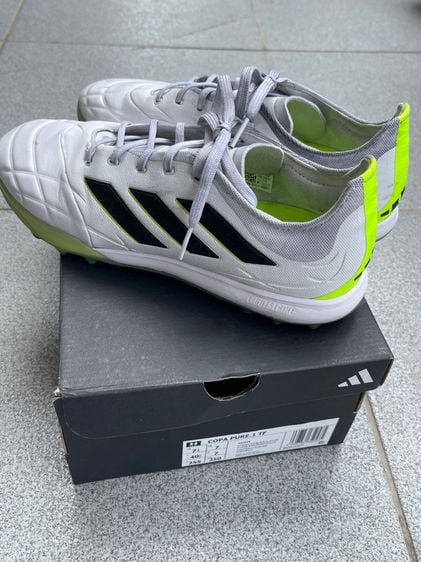รองเท้าสตั๊ด Adidas รองเท้าฟุตบอล Copa Pure II.1 Turf สีขาว GZ2519