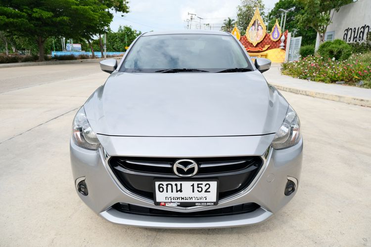 Mazda Mazda 2 2017 1.3 High Connect Sedan เบนซิน ไม่ติดแก๊ส เกียร์อัตโนมัติ บรอนซ์เงิน รูปที่ 2