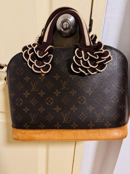 Louis Vuitton กระเป๋าหลุยส์อัลมา