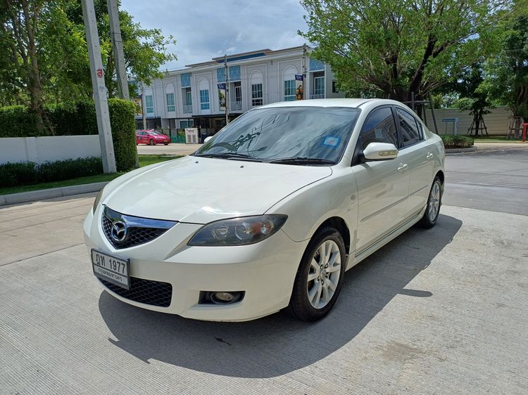 Mazda Mazda3 2010 1.6 V Sedan เบนซิน ไม่ติดแก๊ส เกียร์อัตโนมัติ ขาว รูปที่ 3