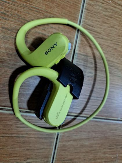 หูฟัง MP3 Sony ทรงสปอร์ตรุ่นใหม่สีสวย