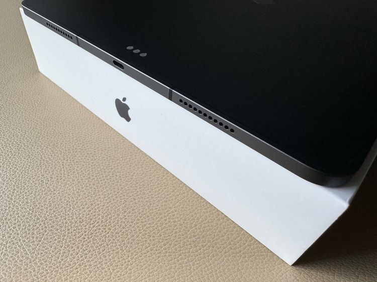 iPad pro 12.9"Gen5 M1 ปี 2021 256 gb Wifi+Cellular (สีดำ) ใส่ซิมได้ รูปที่ 5