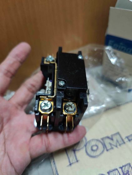แมกเนติก คอนแทคเตอร์ แอร์ ยี่ห้อ Erina Magnetic contactor รูปที่ 12