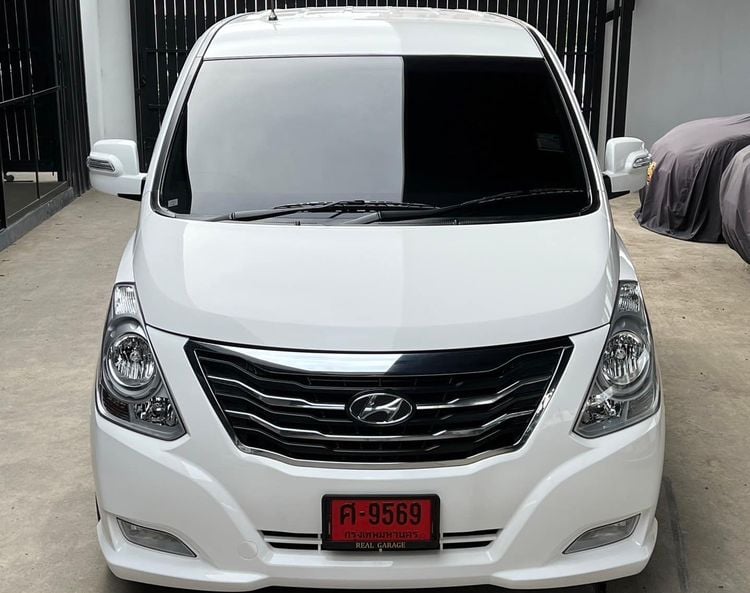 Hyundai H-1  2016 2.5 Limited Van ดีเซล เกียร์อัตโนมัติ ขาว รูปที่ 3