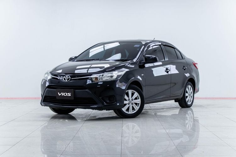 Toyota Vios 2014 1.5 E Sedan เบนซิน ไม่ติดแก๊ส เกียร์อัตโนมัติ ดำ รูปที่ 4
