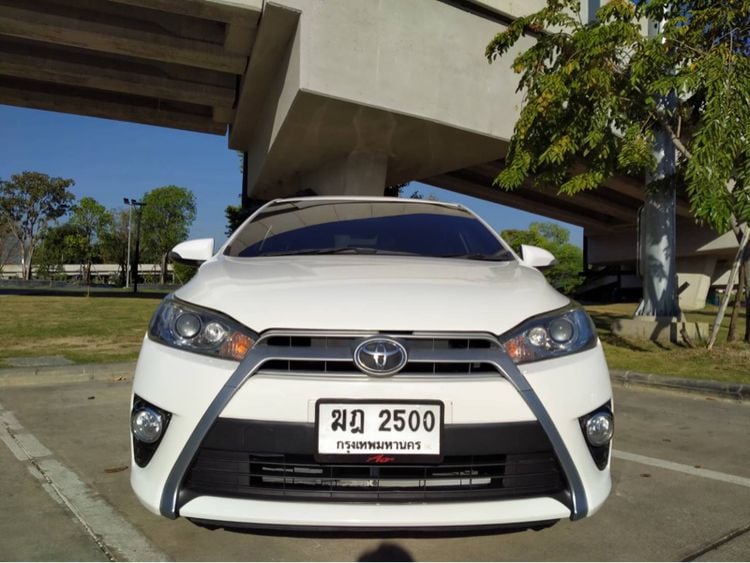 Toyota Yaris 2014 1.2 G Sedan เบนซิน ไม่ติดแก๊ส เกียร์อัตโนมัติ ขาว รูปที่ 3