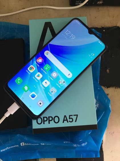 128 GB Oppo A57