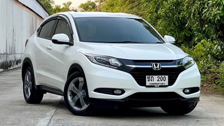 Honda HR-V 2015 1.8 E Sedan เบนซิน เกียร์อัตโนมัติ ขาว รูปที่ 4