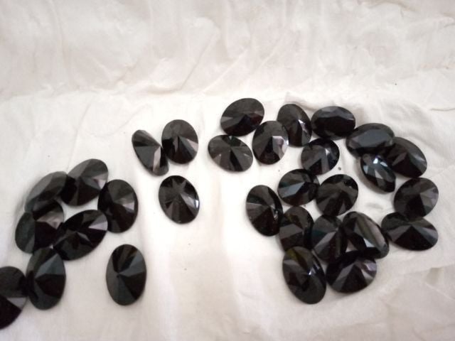 spinel black gem