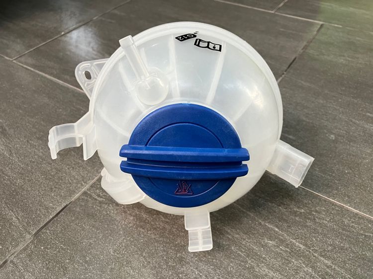 กระปุกพักน้ำ Coolant Volkswagen TSi ใส่ Passat cc Golf MK6 New Bettle รูปที่ 4