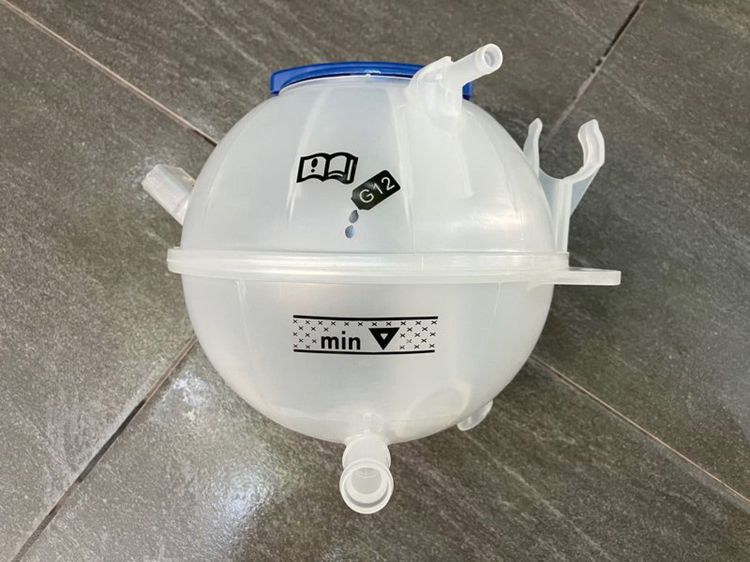 กระปุกพักน้ำ Coolant Volkswagen TSi ใส่ Passat cc Golf MK6 New Bettle รูปที่ 9