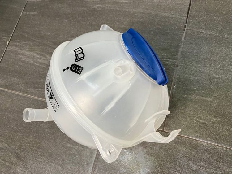 กระปุกพักน้ำ Coolant Volkswagen TSi ใส่ Passat cc Golf MK6 New Bettle รูปที่ 7