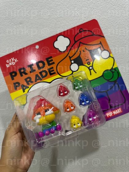 โมเดล CRYBABY Pride Parade Figurine