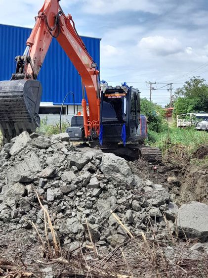 เคลียร์พื้นที่รกร้าง ปรับดิน ฝังกลบ ขนทิ้ง ยกร่องสวนปลูกต้นไม้ รูปที่ 13