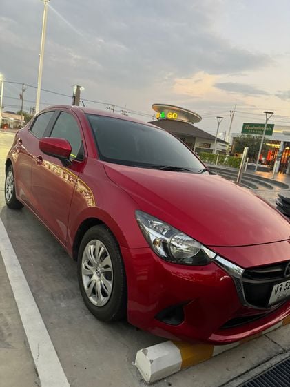 Mazda Mazda 2 2016 1.3 High Sedan เบนซิน เกียร์อัตโนมัติ แดง รูปที่ 4