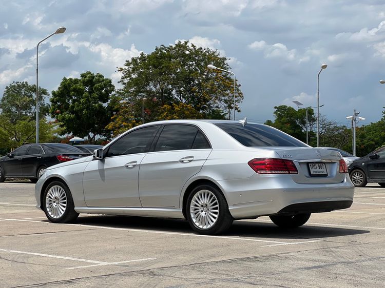 Mercedes-Benz E-Class 2014 E300 Sedan ไฮบริด ไม่ติดแก๊ส เกียร์อัตโนมัติ เทา รูปที่ 3