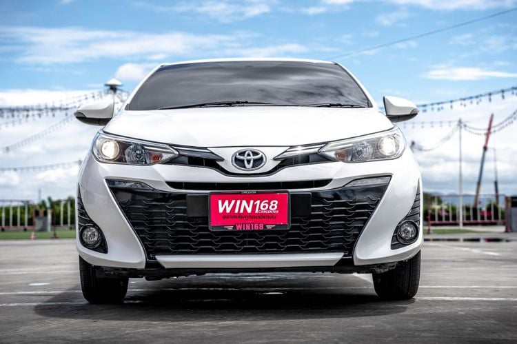 Toyota Yaris 2018 1.5 G Sedan เบนซิน ไม่ติดแก๊ส เกียร์อัตโนมัติ ขาว รูปที่ 2