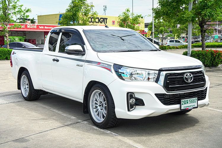 Toyota Hilux Revo 2020 2.4 J Plus Pickup ดีเซล ไม่ติดแก๊ส เกียร์ธรรมดา ขาว รูปที่ 2