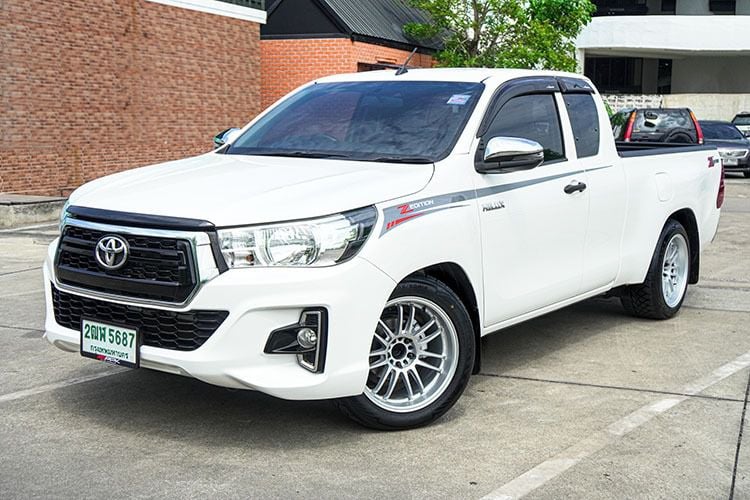 Toyota Hilux Revo 2020 2.4 J Plus Pickup ดีเซล ไม่ติดแก๊ส เกียร์ธรรมดา ขาว รูปที่ 1
