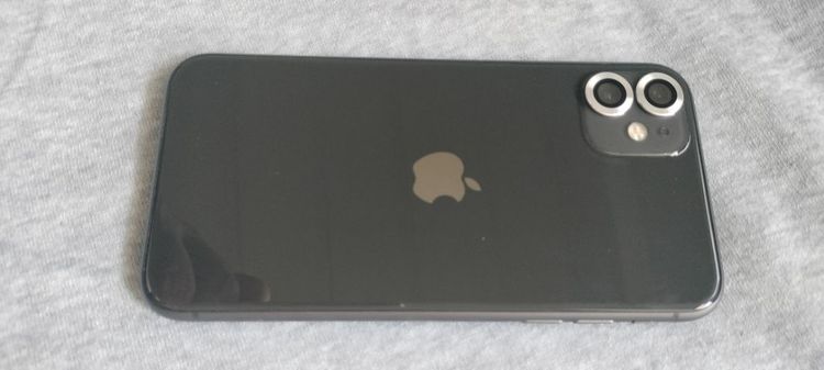 iPhone 64 GB ไอโฟน11 สภาพสวยสมบูรณ์ ไม่เคยแกะ
