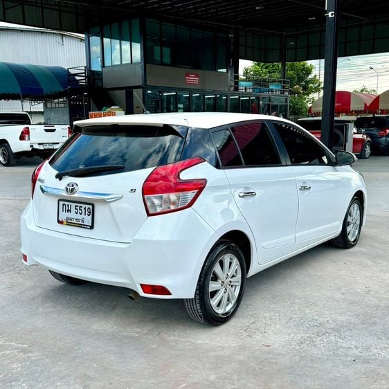 Toyota Yaris 2015 1.2 G Sedan เบนซิน ไม่ติดแก๊ส เกียร์อัตโนมัติ ขาว รูปที่ 4