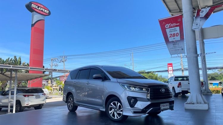 Toyota Innova 2020 2.8 Crysta Utility-car ดีเซล ไม่ติดแก๊ส เกียร์อัตโนมัติ เทา