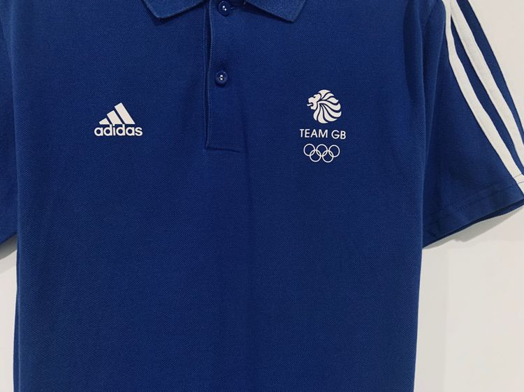 เสื้อโปโล ADIDAS แท้ 💯 size M ขนาด อก 21 ยาว 27.5 นิ้ว สภาพดีมาก สีน้ำเงิน ทรงสวย เนื้อผ้าดีมาก หายากน่าสะสมครับ รูปที่ 2