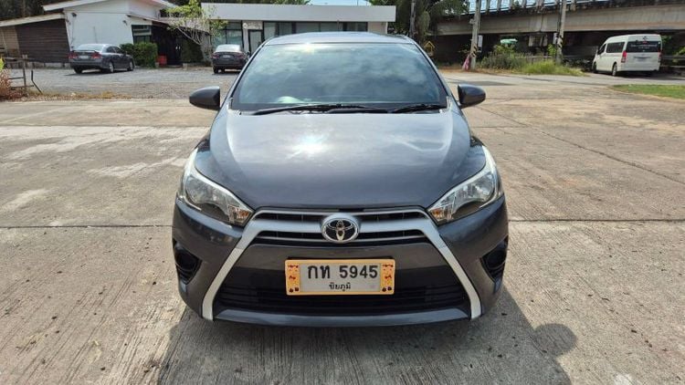 Toyota Yaris 2015 1.2 E Van เบนซิน ไม่ติดแก๊ส เกียร์อัตโนมัติ เทา รูปที่ 4