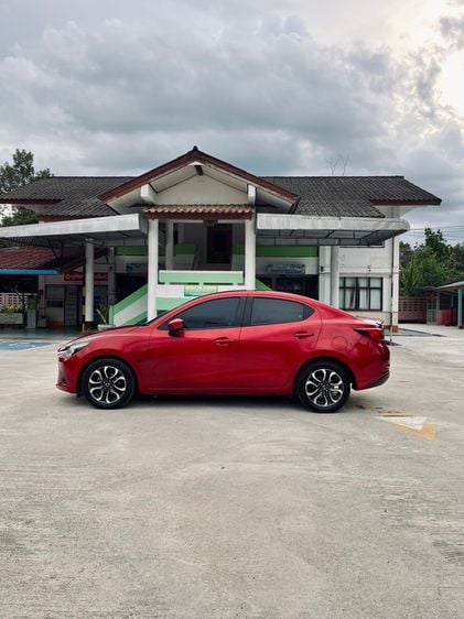Mazda Mazda 2 2017 1.5 XD High Plus L ดีเซล ไม่ติดแก๊ส เกียร์อัตโนมัติ แดง รูปที่ 4