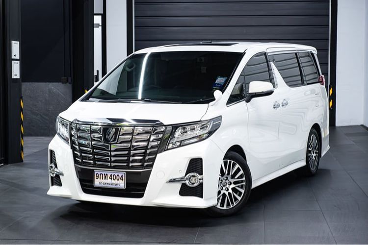 Toyota Alphard 2015 2.5 S C-Package Van เบนซิน ไม่ติดแก๊ส เกียร์อัตโนมัติ ขาว
