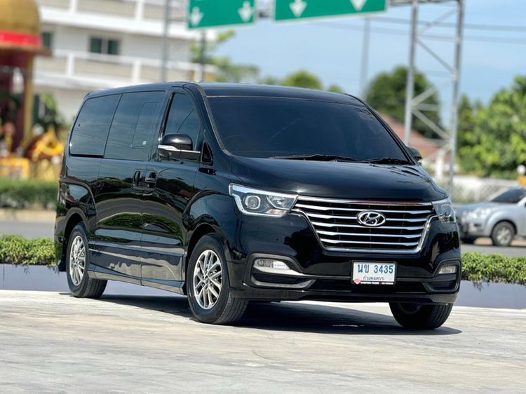 Hyundai H-1  2019 2.5 Deluxe Van ดีเซล ไม่ติดแก๊ส เกียร์อัตโนมัติ ดำ รูปที่ 3