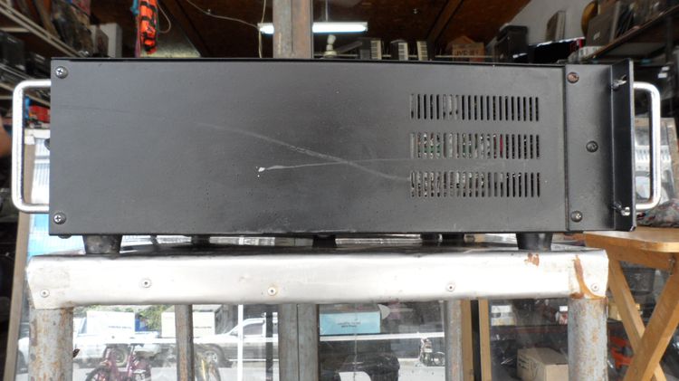 เพาเวอร์แอมป์ ROYAL L-1800 v2 รูปที่ 2