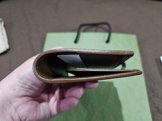 passport cover gucci แท้
อุปกรณ์ครบ, ออกshopไทย มีใบเสร็จ รูปที่ 14