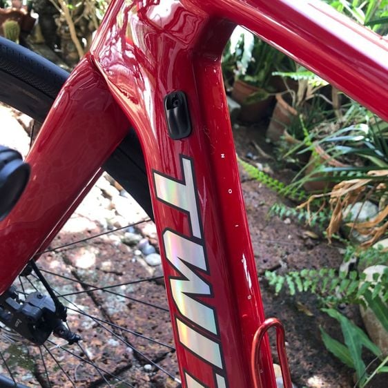 ขายจักรยานเสือหมอบ TWITTER R10 size 43.5 สีแดง