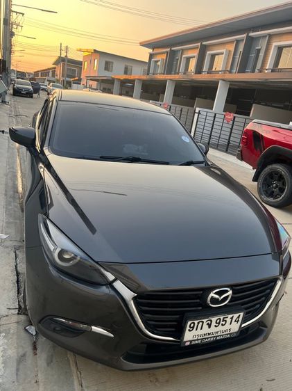 Mazda Mazda3 2019 2.0 SP Sedan เบนซิน ไม่ติดแก๊ส เกียร์อัตโนมัติ น้ำตาล