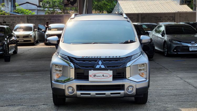Mitsubishi Xpander 2023 1.5 Cross Utility-car เบนซิน ไม่ติดแก๊ส เกียร์อัตโนมัติ บรอนซ์เงิน รูปที่ 2