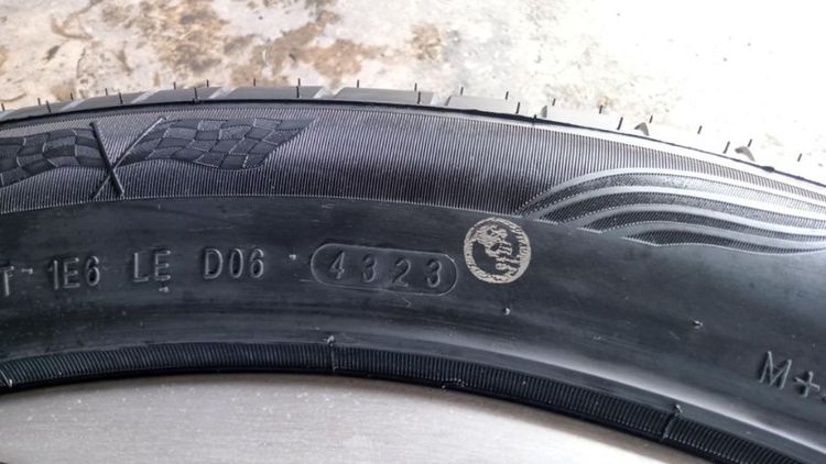 ล้อแม็กเล็นโซ่ขอบ22 6รูพร้อมยางใหม่ รูปที่ 3