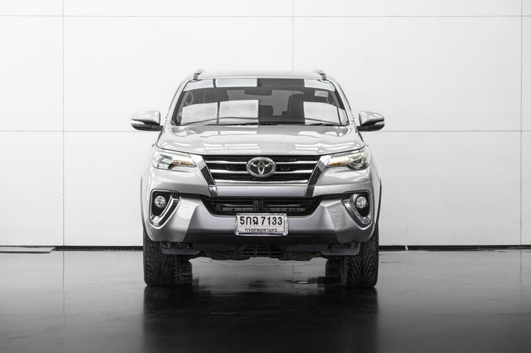 Toyota Fortuner 2016 2.4 V Utility-car ดีเซล ไม่ติดแก๊ส เกียร์อัตโนมัติ เทา รูปที่ 4