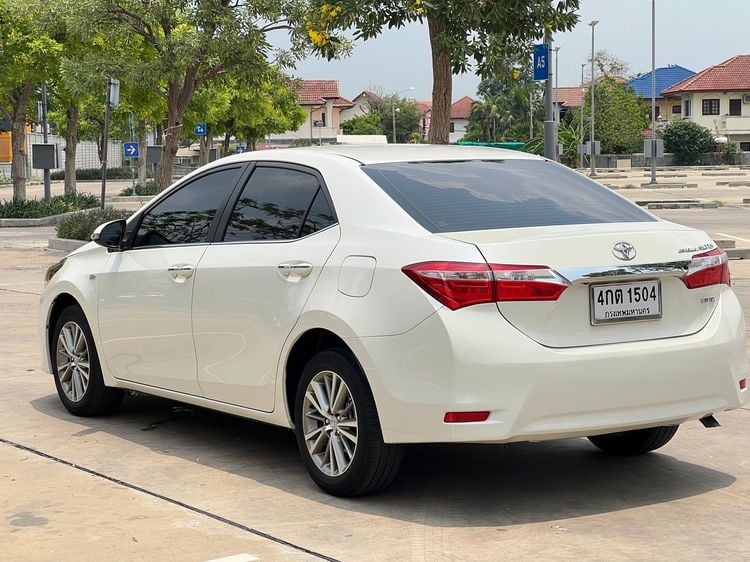 Toyota Altis 2015 1.8 V Sedan เบนซิน เกียร์อัตโนมัติ ขาว รูปที่ 4