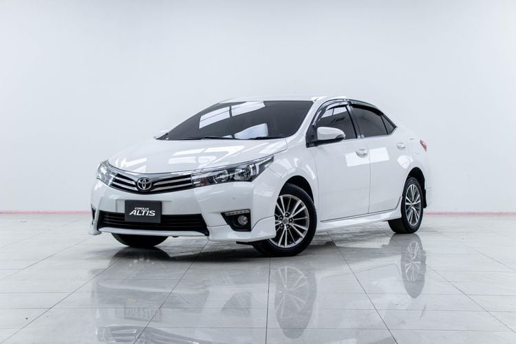 Toyota Altis 2014 1.8 E Sedan เบนซิน ไม่ติดแก๊ส เกียร์อัตโนมัติ ขาว รูปที่ 4