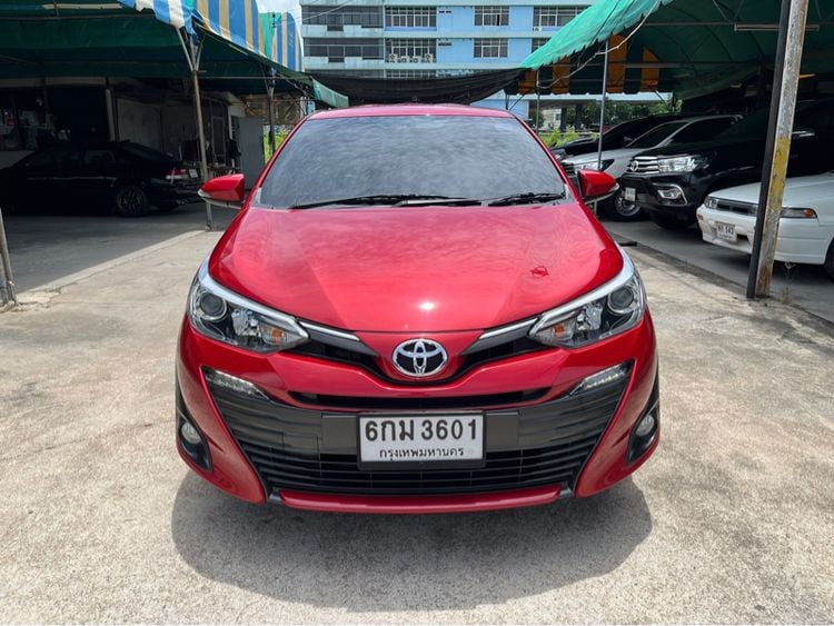 Toyota Yaris ATIV 2017 1.2 G Sedan เบนซิน ไม่ติดแก๊ส เกียร์อัตโนมัติ แดง รูปที่ 2