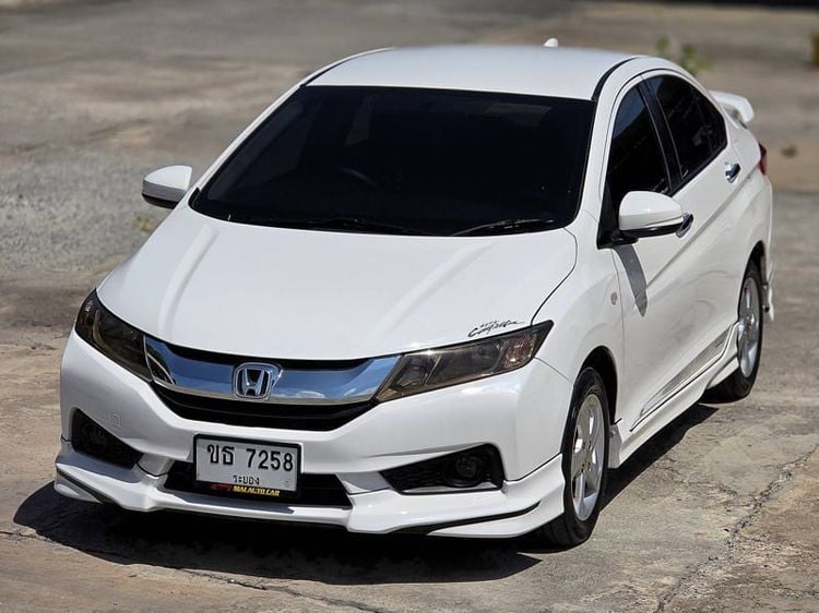 รถ Honda City 1.5 V Plus i-VTEC สี ขาว
