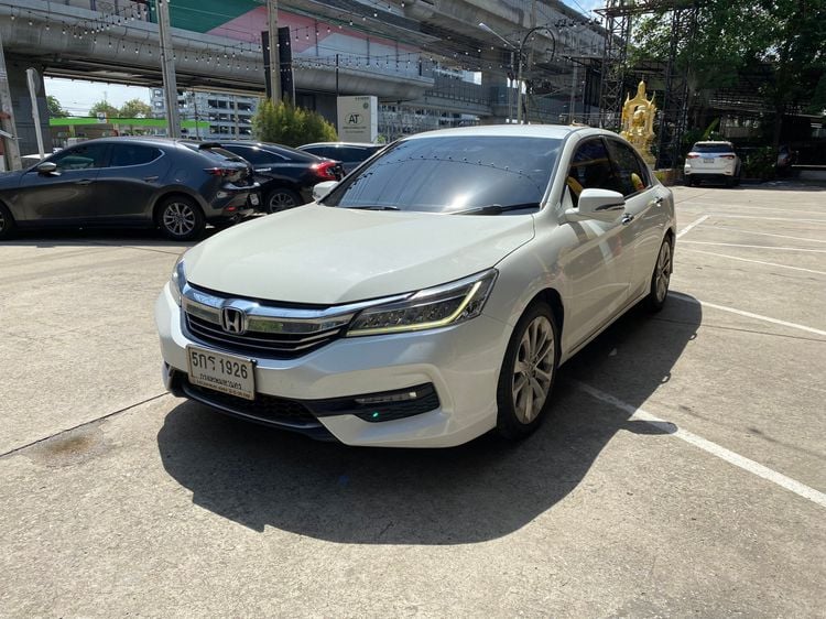 Honda Accord 2016 2.4 EL NAVI Sedan เบนซิน ไม่ติดแก๊ส เกียร์อัตโนมัติ ขาว รูปที่ 3